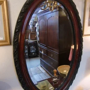 Engelse ovale spiegel