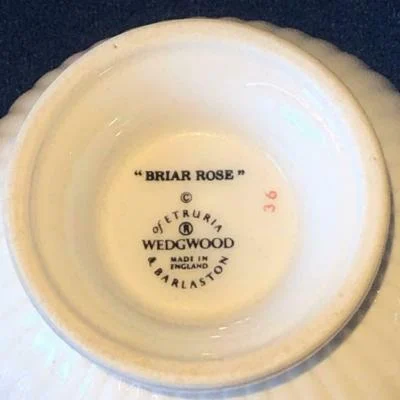 4x Wedgwood Briar Rose Cup and saucer - kop en schotel - Afbeelding 2